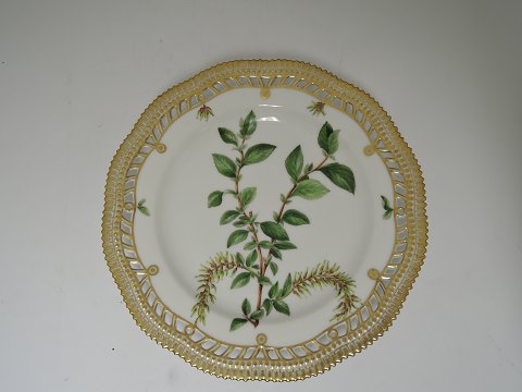 Royal Copenhagen
Kongelig porcelæn
Flora danica Tallerken
#3553