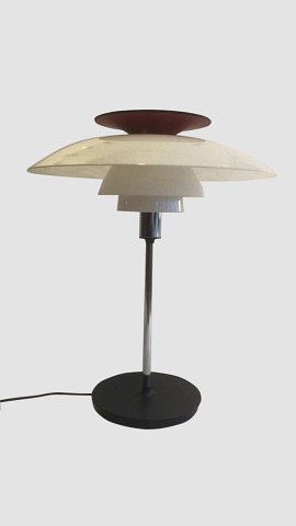 Ph 80 bordlampe med skærm af opal akryl, top af rød/sort kunststof ... Akryl bordlampe