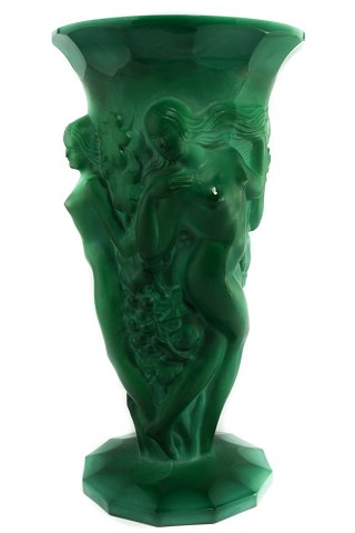 A vase of malachite coloured glass