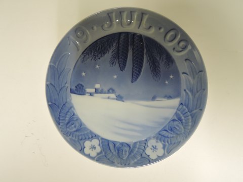 Royal Copenhagen
Christmas Plate 1909