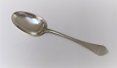 Søren Pedersen (1689-1744), Odense. Silver spoon with rat tail. Master stamp SP. 
Engraving from 1731. Length 19.5 cm