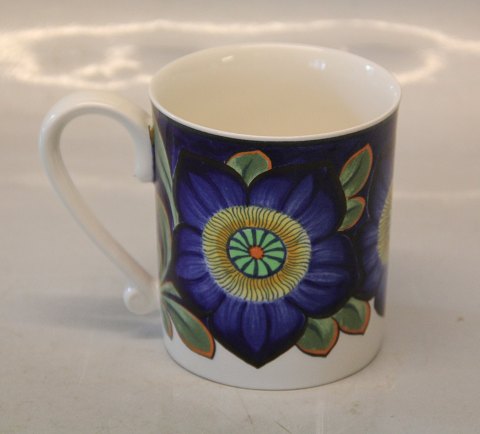 1991 Blue Daisy MUG The Country Flower Collection First Edition Royal Copenhagen 

