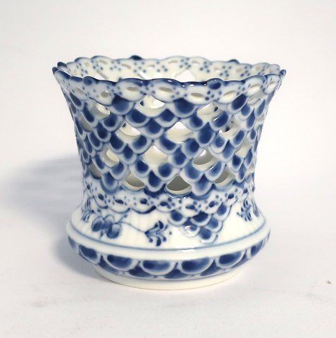 Royal Copenhagen. Blue Fluted, full lace. Vase. Model 1015. Height 7 cm. (1 
quality)