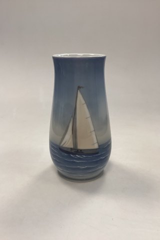 Bing og Grøndahl Art Nouveau Vase - Sejlbåd No. 800/5209