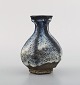 Gutte Eriksen (1918-2008), own workshop. Vase in glazed stoneware. Raku-burnt 
technique. Danish design, 1950s / 60s.
