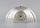 Lino Sabattini (1925-2016), Italy. Table watch in silver-plated metal. Art deco 
style. 1980s.
