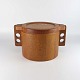 Kinnerup Antik 
& Porcelæn 
præsenterer: 
Woodline 
Isspand teaktræ
2 liter