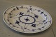 Klosterkælderen 
præsenterer: 
234-1 
Sættefad, ovalt 
16 x 20 cm 
Kongelig Dansk 
Porcelæn 
Musselmalet
