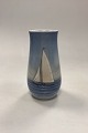 Danam Antik 
præsenterer: 
Bing og 
Grøndahl Art 
Nouveau Vase - 
Sejlbåd No. 
800/5209