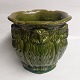 Reutemann Antik 
præsenterer: 
Stående 
ugler:.Grøn 
urtepotteskjuler 
I keramik fra 
Søholm