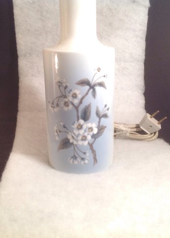 Www.antikvitet.net bord lampe med blomster. royal copenhagen rc ... Blomster lampe