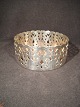 Vin bakke.Sølvplet.Diameter: 10,8 cm , Højde: 4,5 cmFlot og velholdt.Pris kr. ...