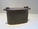 To rums spånæskeMalet-med karvesnitMidten af 1800talletH.8cm L.15cm. B.10cm.