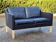 Stari Classic præsenterer: Børge MogensenSofa 2322Nybetrukket m/sort læder