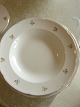 Annie's Antique & Deco præsenterer: Aluminia - Anna Sofie - grødtallerkner