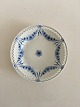 Bing & Grøndahl Empire Blondekant Sildetallerkener #318.6. Måler 19,4cm og er i god stand. Vi ...