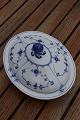 Musselmalet riflet Royal Copenhagen porcelæn spisestel. Kongelig porcelæn.Oval lågskål eller ...