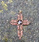 1800tals granat kors, granater fattet i forgyldt metal.Mål 5,5x4cm.