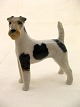 Kongelig Porcelæn 3165 foxterrier Pris :  kr. 575,- 