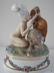 Gerhard Henning Faun og Nymfe Royal Copenhagen overglasur og Juliane Marie mærke H: 28cm B:21,5cm.