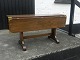 Flot skibs klapbord i mahogni med messing beslag.Højde 55cm. Længde 107cm. Bredde 28cm. ...