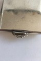 Georg Jensen Sterling Sølv Pudder/spejl æske #226D fra 1933-1944. Måler 5,7cm x 6,2cm og er i ...