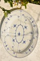 Kgl. Musselmalet riflet Kongelig porcelæn. Royal Copenhagen Musselmalet riflet stort ovalt ...