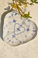 Kgl. Musselmalet riflet Kongelig porcelæn. Royal Copenhagen Musselmalet riflet. Gammelt ...