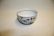 Kgl. Musselmalet riflet Kongelig porcelæn. Royal Copenhagen Musselmalet Rund skylleskål no ...