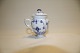 Kgl. Musselmalet riflet Kongelig porcelæn.Royal Copenhagen Musselmalet rifletStor ...