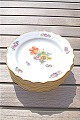 Kongelig fuld Saksisk Blomst med guld Saxisk Blomst Royal Copenhagen porcelæn. Kongelig porcelæn ...