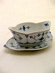 Middelfart Antik præsenterer: Kongelig Porcelæn 563 sauceskål
