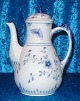 Bing og Grøndahl "Sommerfugl" Kaffekande nr.91a. H.24,5cm 2 sort.Pæn stand og uden skår.