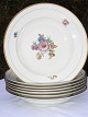 KPM porcelæn. "Rosenborg" dybe tallerkener. Diameter 25 cm. Fin stand.
