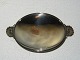 Georg Jensen Sterling Sølv Smør skål, 2 stk.Dessin nummer 355 B.Måler 9,5 cm.Hver ...
