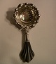Thesi.16 cmCMC 830