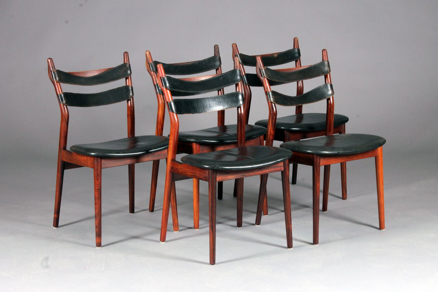 Www.antikvitet.net 5 stole. dansk design. rosentræ & læder. pæn ... Design dit eget skrivebord
