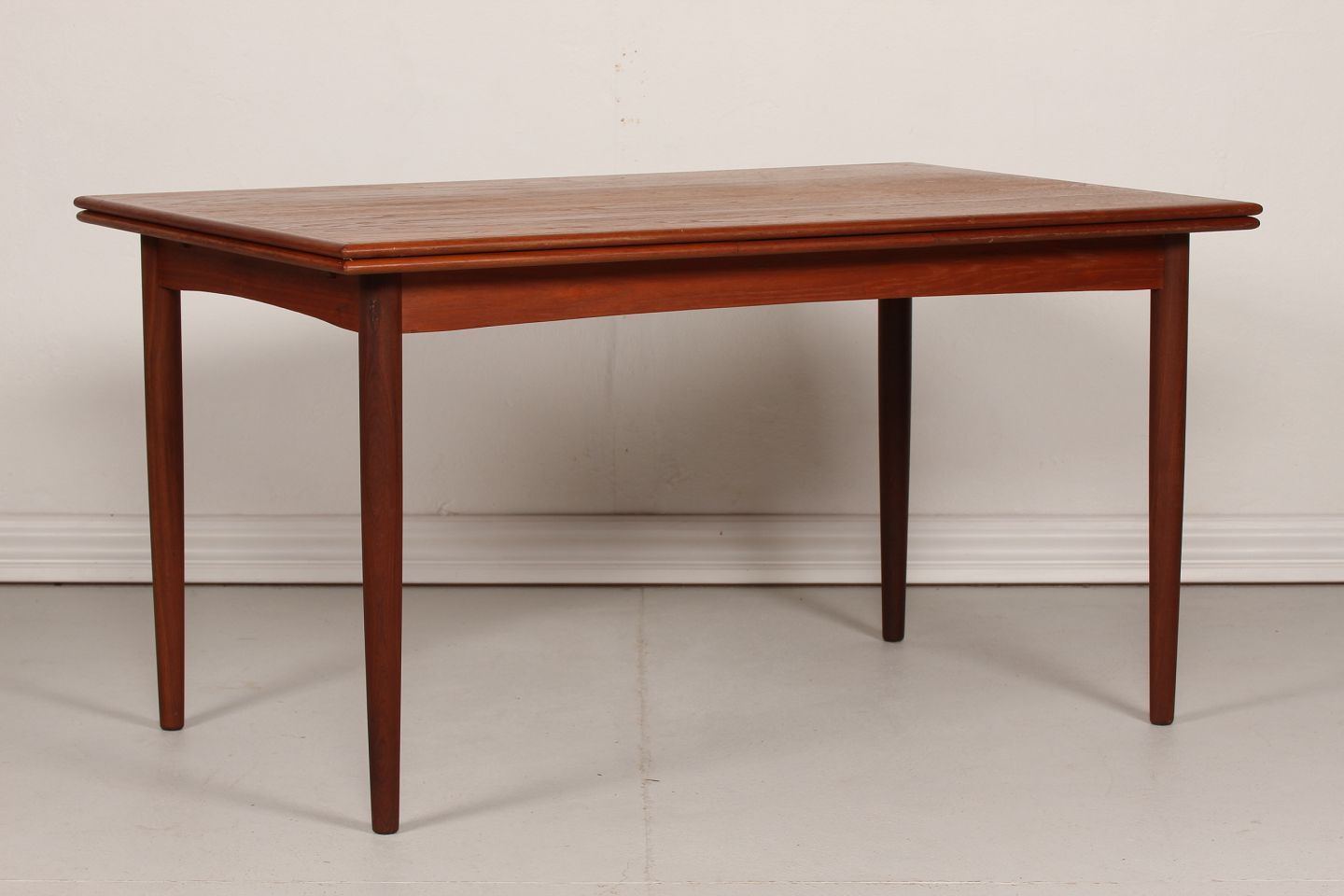 Www.antikvitet.net dansk møbeldesign spisebord af teak m ...