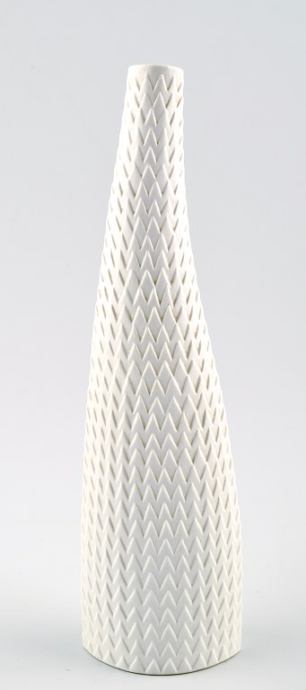 Gustavsberg, Sweden, "reptil" vase by Stig Lindberg.