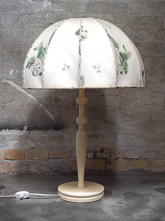 Josef Frank for Swedish Tenn large art deco table lamp with cream-colored floral 
fabric screen, white stem of wood.