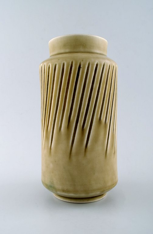 Eva Stæhr-Nielsen for Saxbo large stoneware vase in modern design.