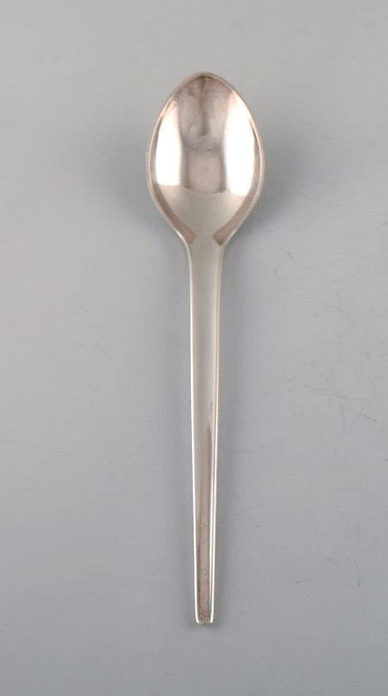 Magnus Stephensen for Georg Jensen. "Argo" dinner spoon in sterling silver.
