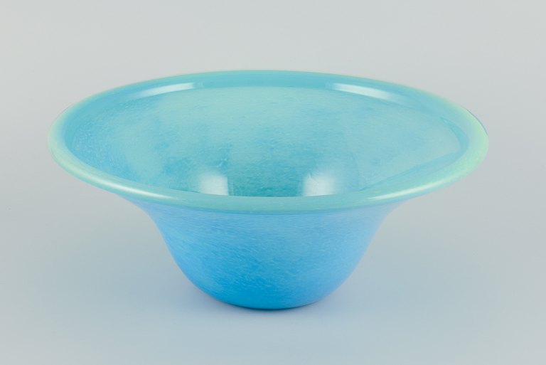 Murano, Italy, colossal mouth-blown unique glass bowl in turquoise tones.