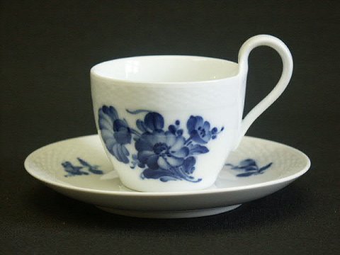 KAD ringen - Royal Copenhagen Blue Flower Braided Cup with High