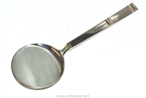 Cardinal Silver Tomato server / Tartelet spade
Length 21.5 cm