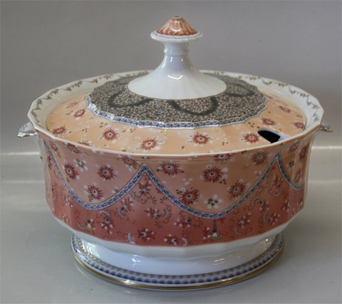 Royal Copenhagen Fairy tale
181-182 Tureen  23 x 29  cm. 3.8 liter (8532)