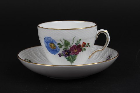 Royal Copenhagen
Let Saksisk Blomst
Small coffee cup 1549
Kr. 350,-