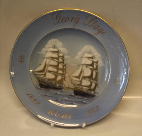 B&G Porcelain B&G 10117-376 Plate Commemorating Georg Stages 100 years - 1982 
30.5 cm
