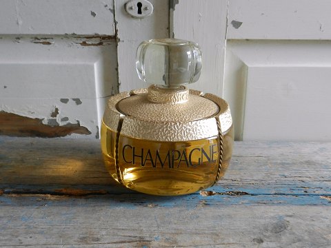 item no: 215090