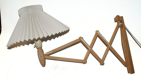Le Klint scissors lamp # 324
SOLD